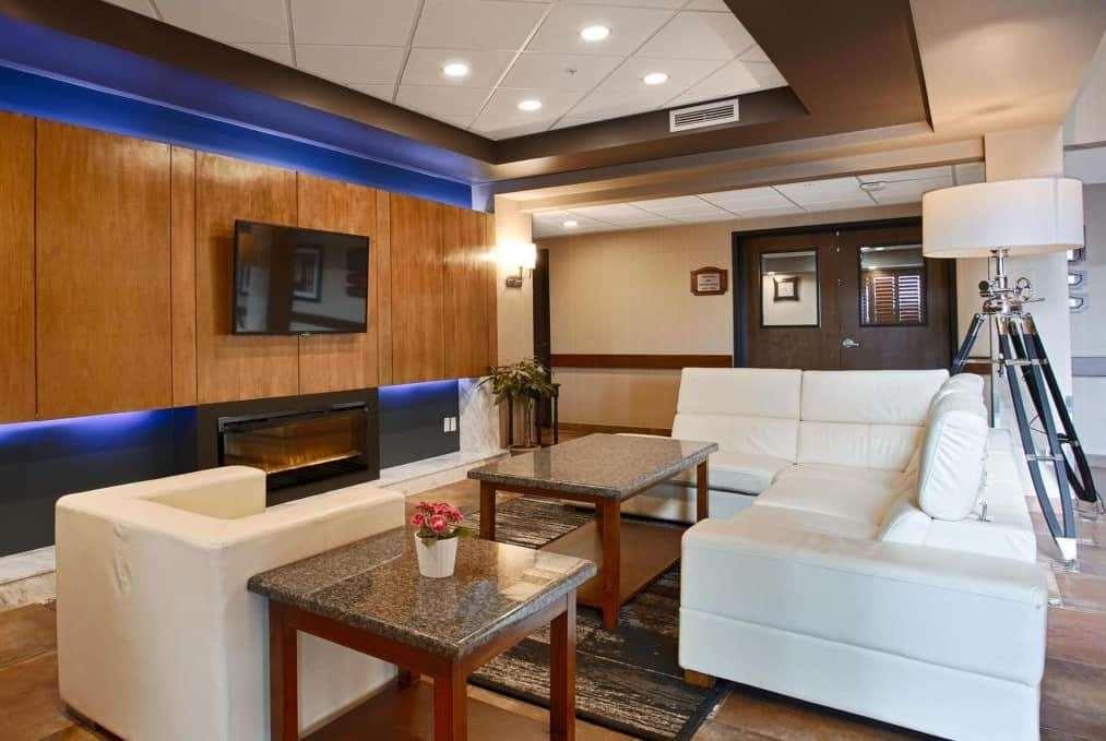 Days Inn By Wyndham Redwater Interior photo